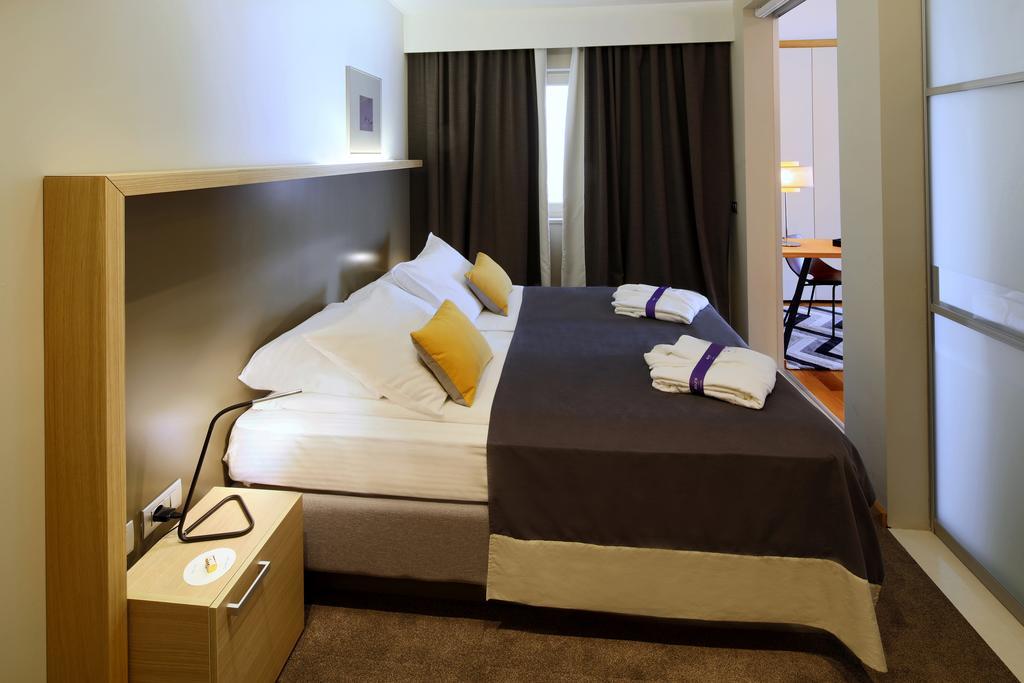 Boutique Hotel Adoral Rabac Ngoại thất bức ảnh