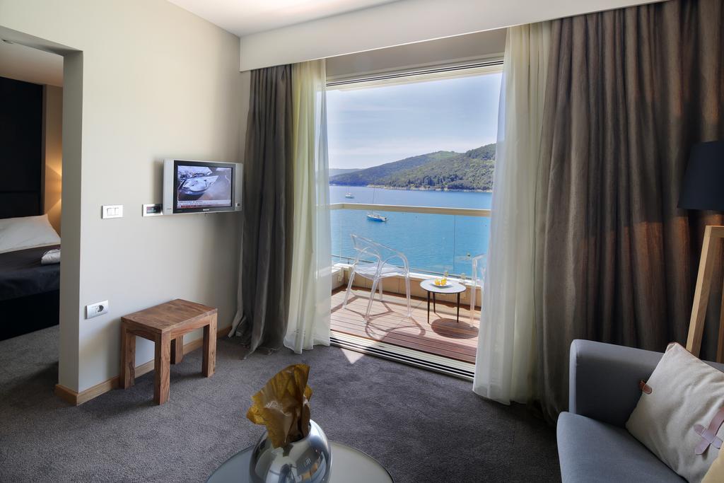 Boutique Hotel Adoral Rabac Ngoại thất bức ảnh