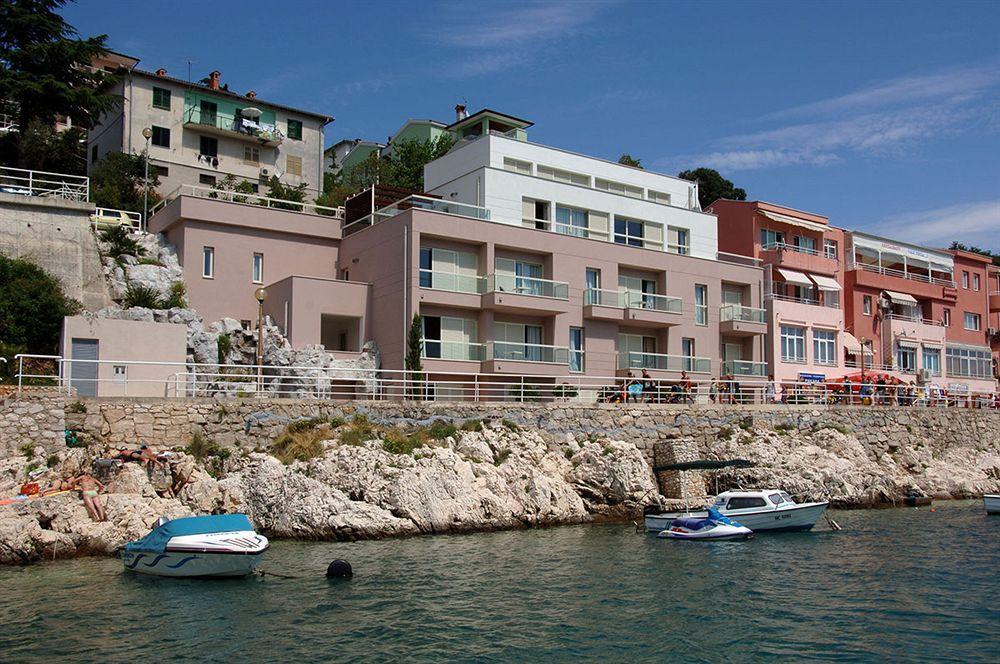 Boutique Hotel Adoral Rabac Ngoại thất bức ảnh