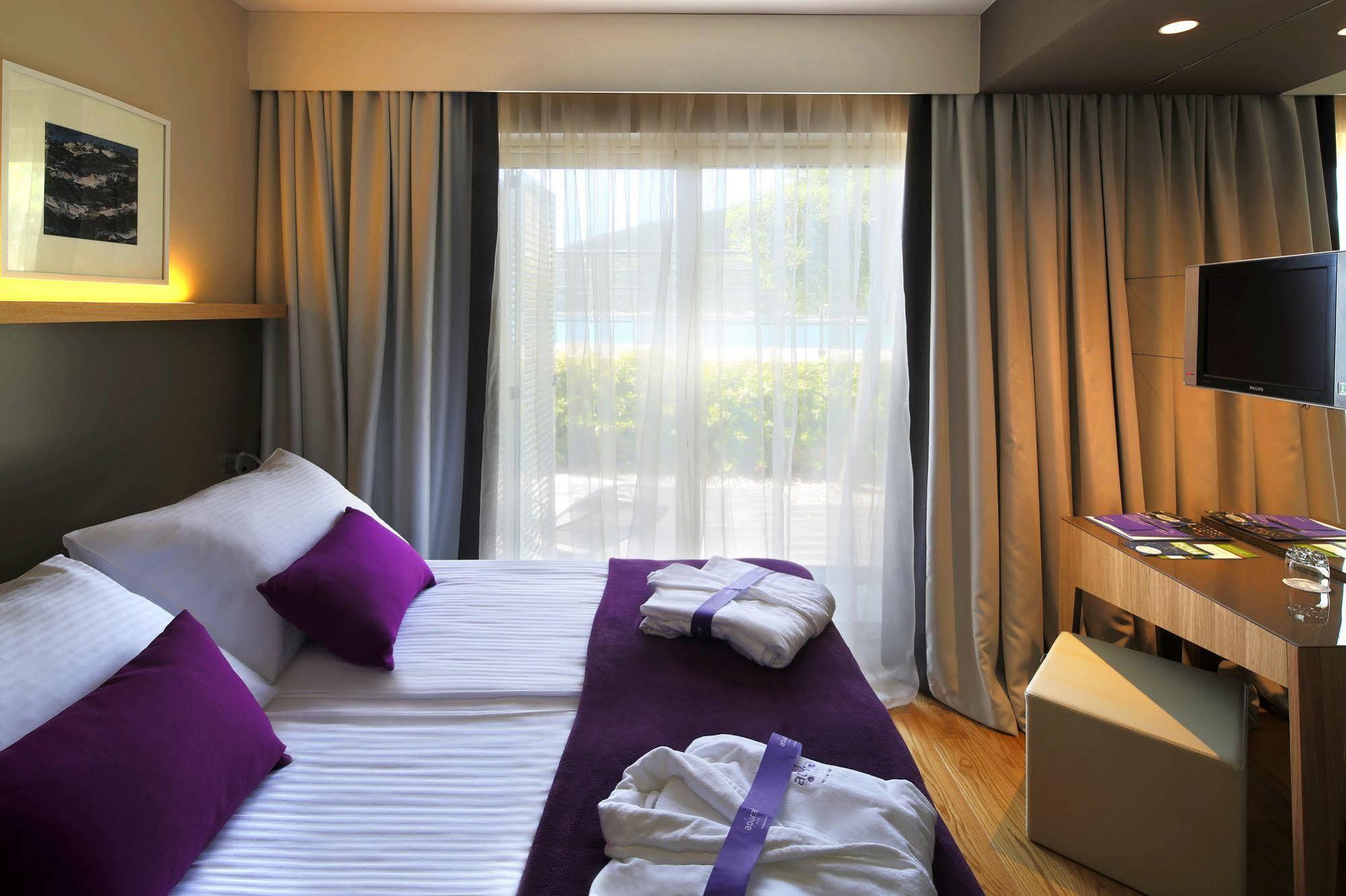 Boutique Hotel Adoral Rabac Ngoại thất bức ảnh
