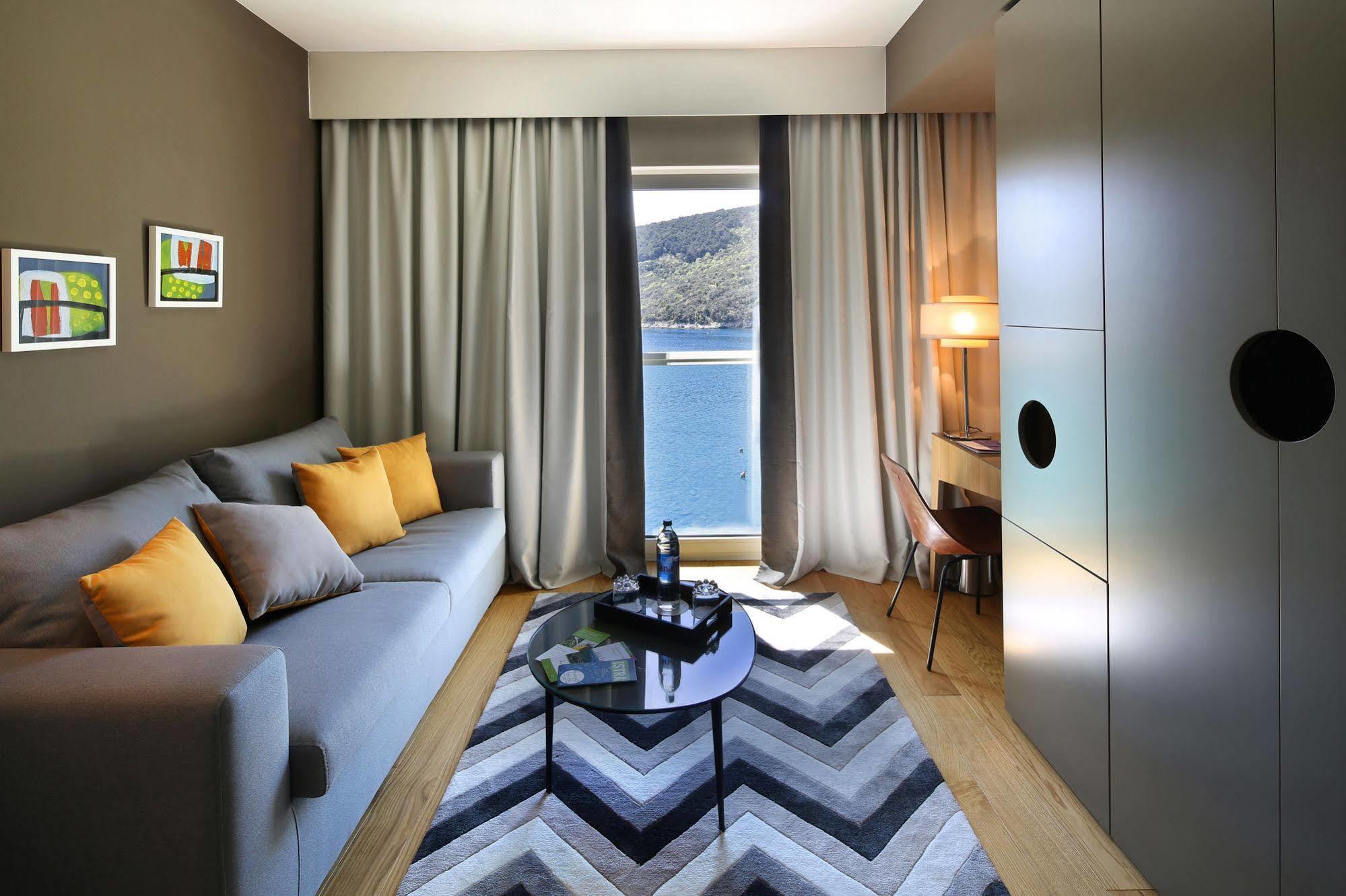 Boutique Hotel Adoral Rabac Ngoại thất bức ảnh